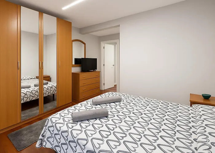 Centrico Grupos De 10 Personas Castro Urdiales